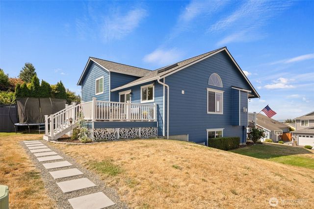 19 80th Drive NE, Lake Stevens, WA 98258