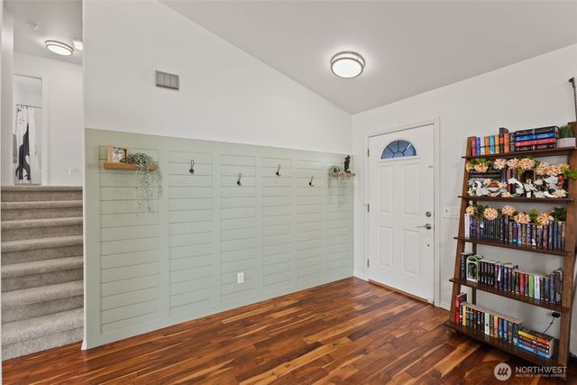 19 80th Drive NE, Lake Stevens, WA 98258