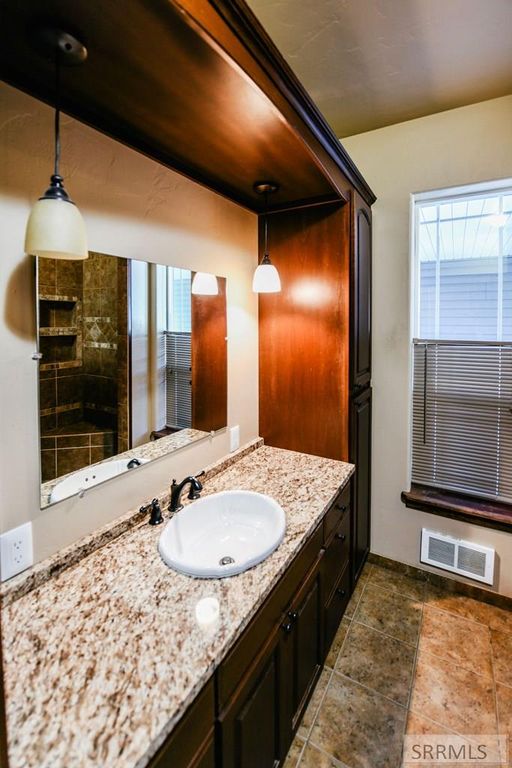 Image 23 of property listing at 73 Mcdevitt Creek Road, Tendoy, ID 83468