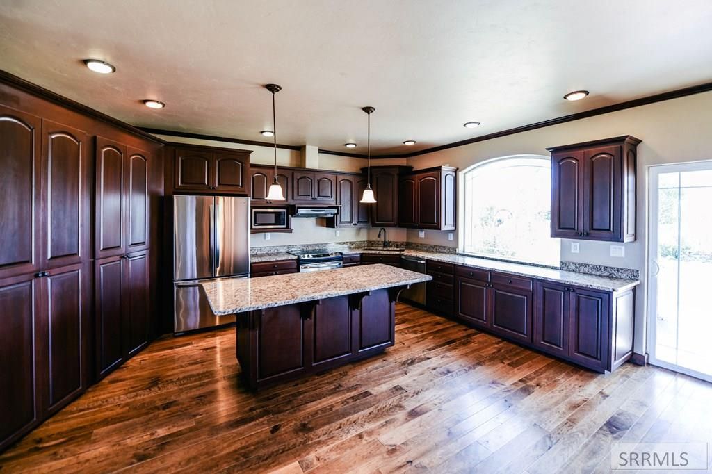 Image 6 of property listing at 73 Mcdevitt Creek Road, Tendoy, ID 83468