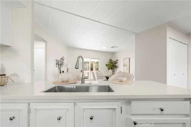 7221 San Luis, Carlsbad, CA 92011
