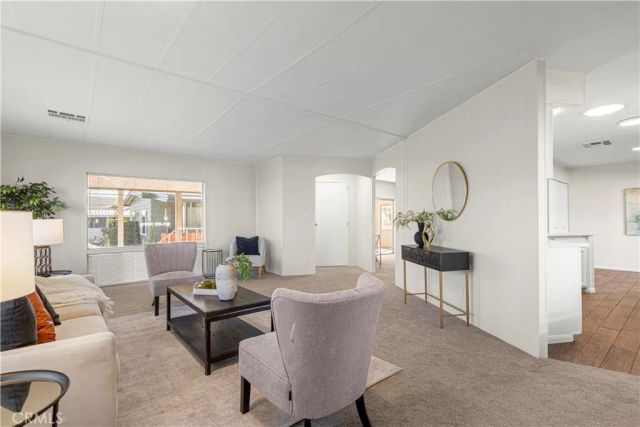 7221 San Luis, Carlsbad, CA 92011