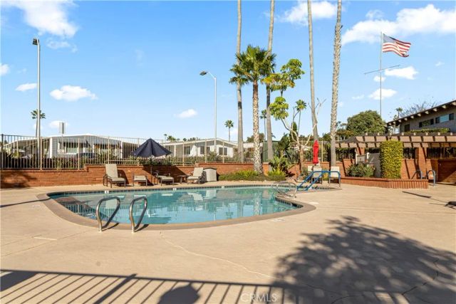 7221 San Luis, Carlsbad, CA 92011