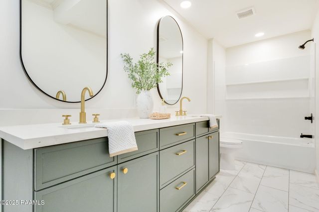 518 Evangeline Drive, Lafayette, LA 70501