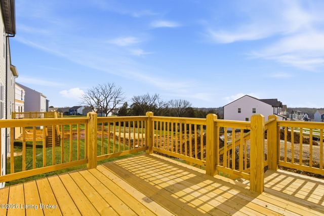 11725 Sandpiper Brook Ln, Louisville, KY 40229