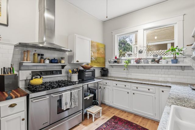 1564 VINTON AVE, Memphis, TN 38104