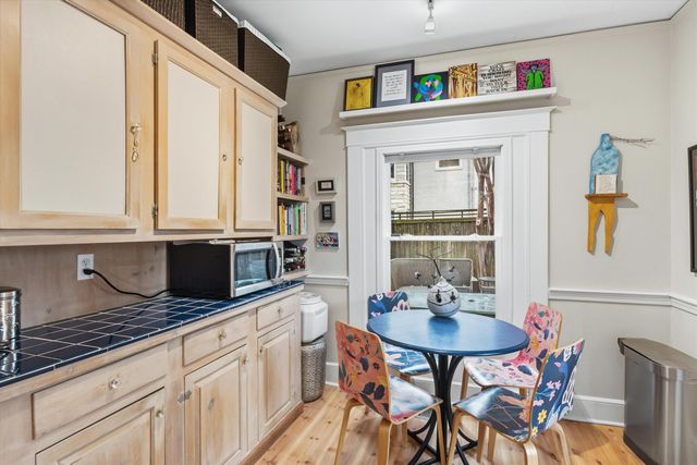 1564 VINTON AVE, Memphis, TN 38104