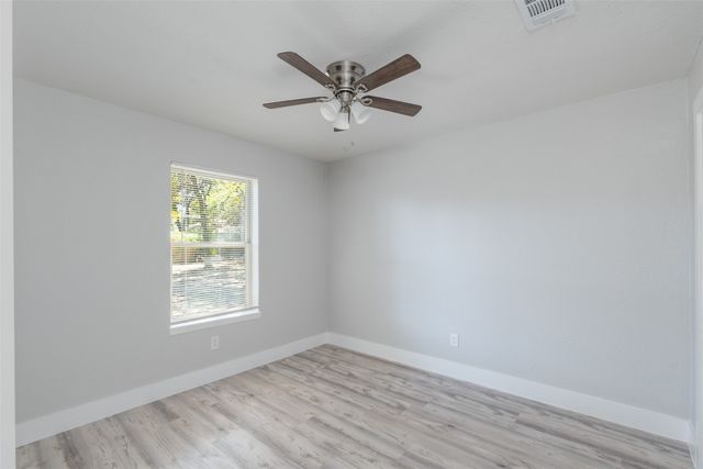 5914 Asbury Avenue A, Fort Worth, TX 76119