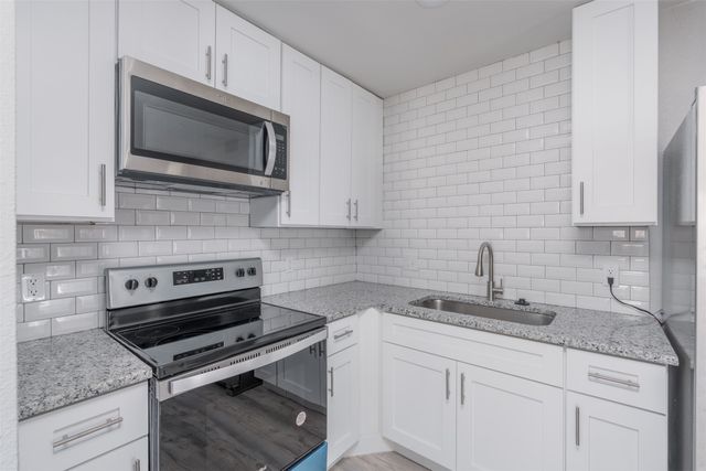 5914 Asbury Avenue A, Fort Worth, TX 76119