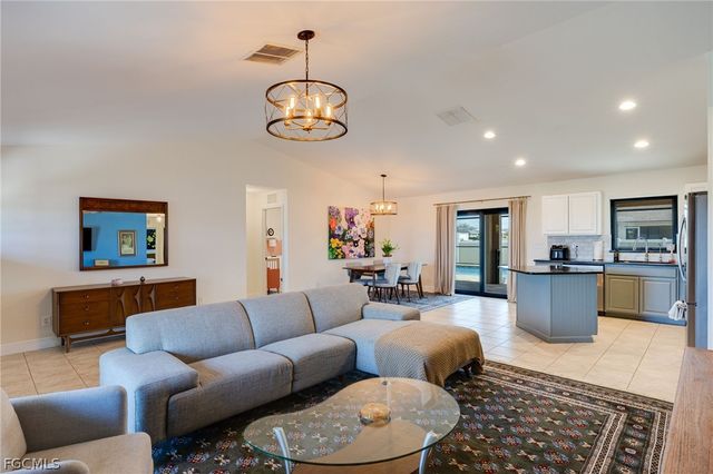 1421 NE 9th AVE, Cape Coral, FL 33909