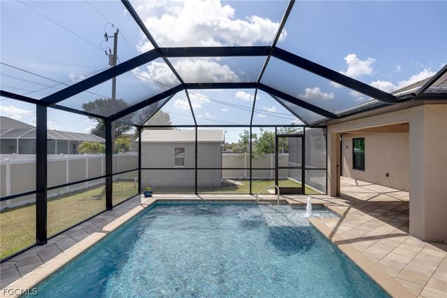 1421 NE 9th AVE, Cape Coral, FL 33909