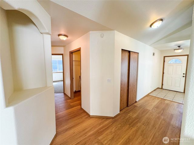 21621 65th Avenue Ct E, Spanaway, WA 98387