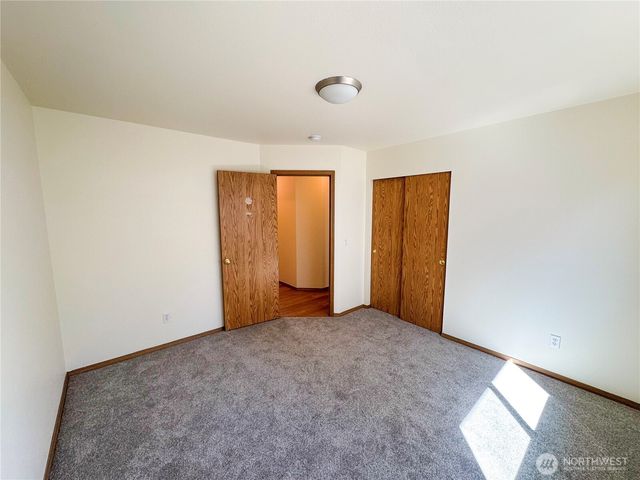 21621 65th Avenue Ct E, Spanaway, WA 98387