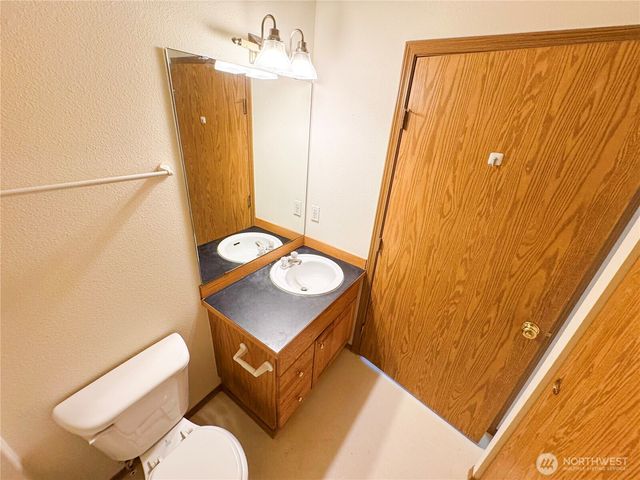 21621 65th Avenue Ct E, Spanaway, WA 98387