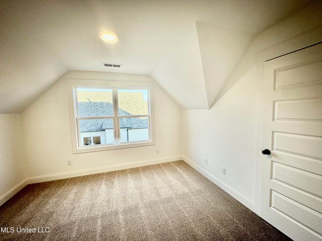 2532 Saint Charles Cove, Southaven, MS 38672