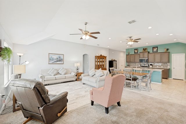 3905 Bridle Path Lane, Sanger, TX 76266