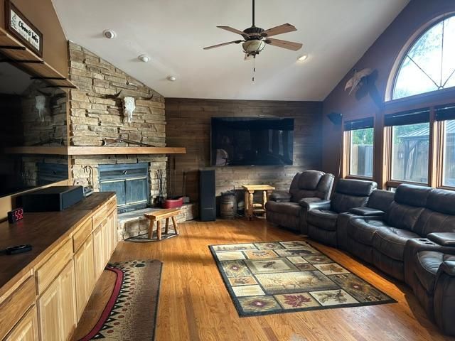 35098 N Edgewater Lane, Ingleside, IL 60041