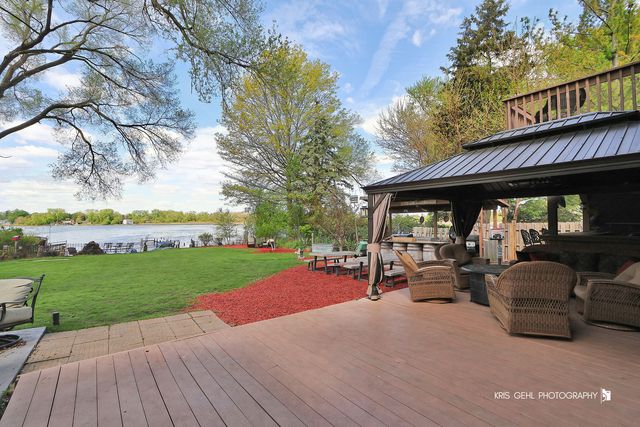 35098 N Edgewater Lane, Ingleside, IL 60041