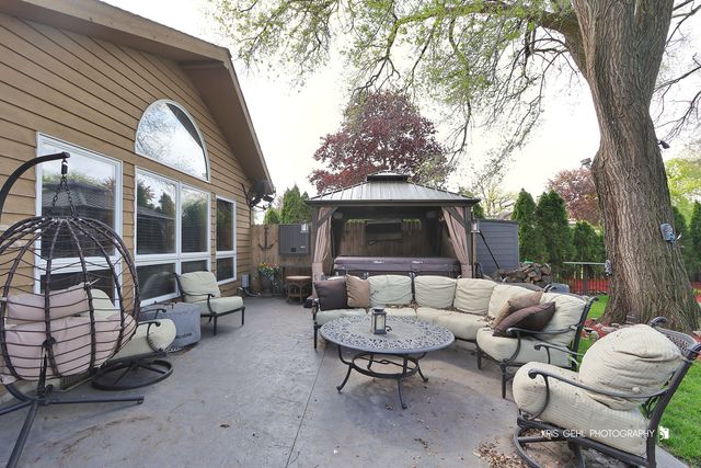 35098 N Edgewater Lane, Ingleside, IL 60041