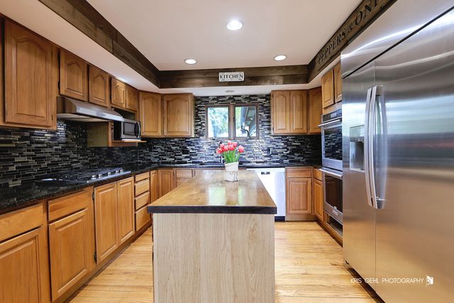 35098 N Edgewater Lane, Ingleside, IL 60041