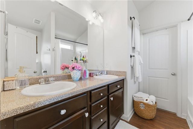 17 High Point Way, Hiram, GA 30141