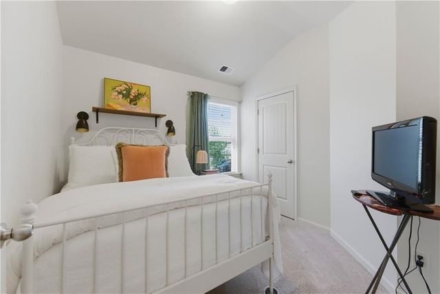 17 High Point Way, Hiram, GA 30141