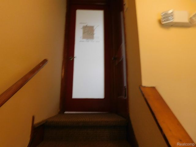 16259 E 9 MILE Road, Eastpointe, MI 48021