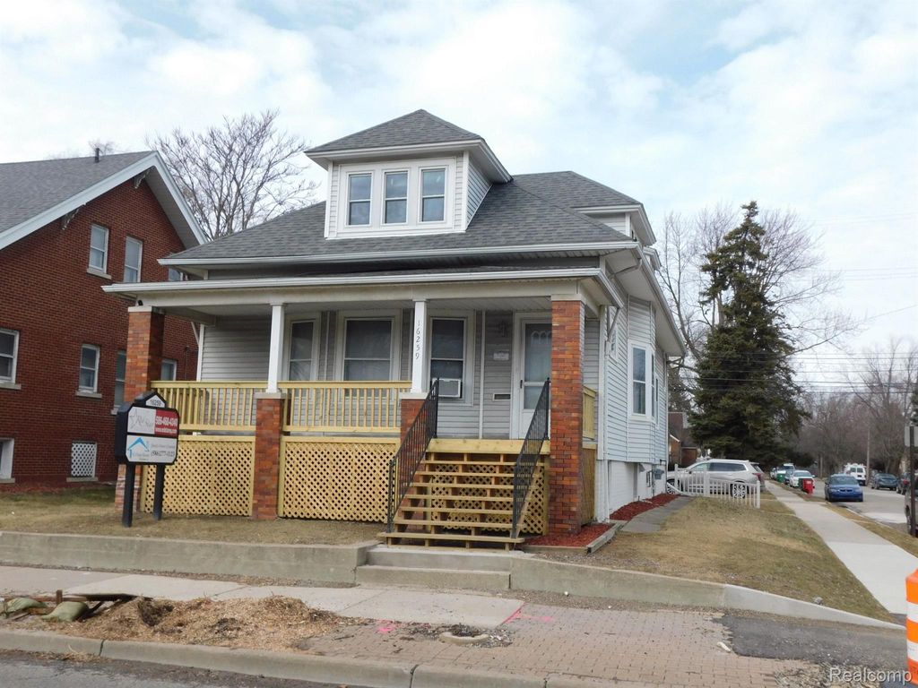 16259 E 9 MILE Road, Eastpointe, MI 48021