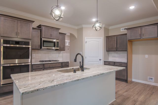 72 Sycamore Hill, Clarksville, TN 37042