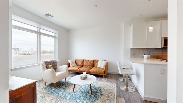 180 Telford St 509, Boston, MA 02135