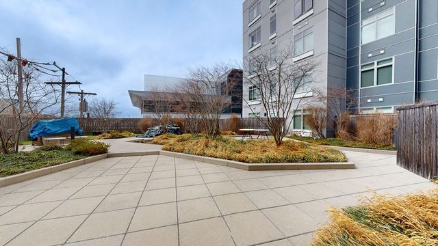 180 Telford St 509, Boston, MA 02135