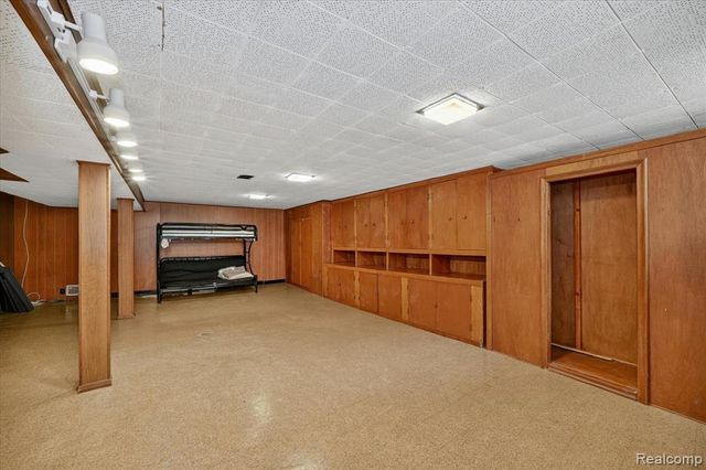 32539 Washington Street, Livonia, MI 48150