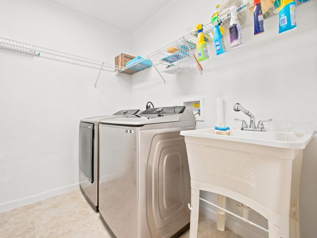 4302 Windmill Palm Way, Greenacres, FL 33463