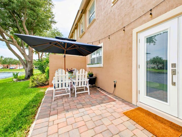 4302 Windmill Palm Way, Greenacres, FL 33463