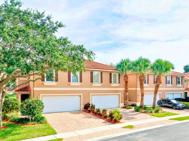 4302 Windmill Palm Way, Greenacres, FL 33463