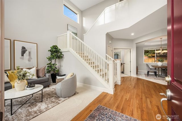 914 272nd Place SE, Sammamish, WA 98075