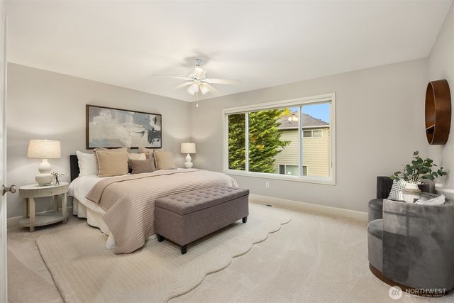 914 272nd Place SE, Sammamish, WA 98075