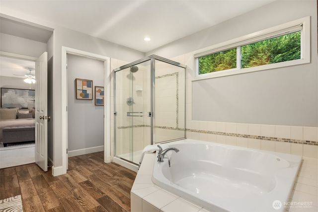 914 272nd Place SE, Sammamish, WA 98075
