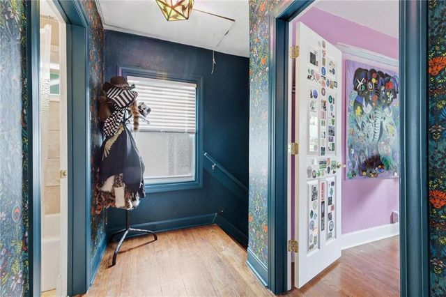5910 Cherry Street, Kansas City, MO 64110