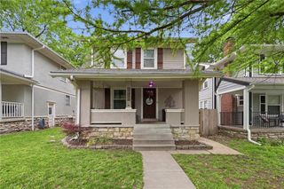 5910 Cherry Street, Kansas City, MO 64110