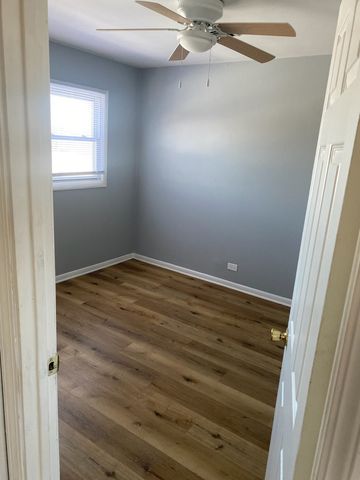 444 Hickory Street 2A, Chicago Heights, IL 60411