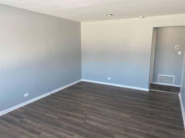 444 Hickory Street 2A, Chicago Heights, IL 60411