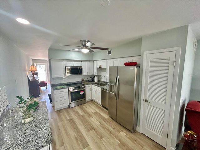 2286 NORWEGIAN DRIVE 8, Clearwater, FL 33763