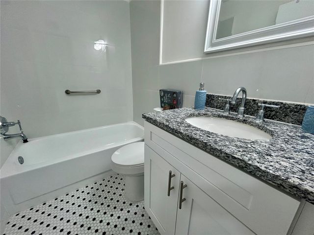 2286 NORWEGIAN DRIVE 8, Clearwater, FL 33763