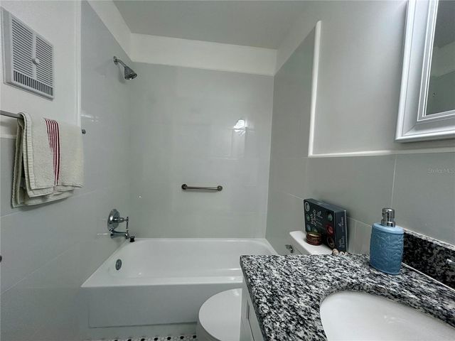 2286 NORWEGIAN DRIVE 8, Clearwater, FL 33763