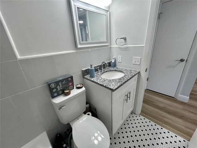 2286 NORWEGIAN DRIVE 8, Clearwater, FL 33763