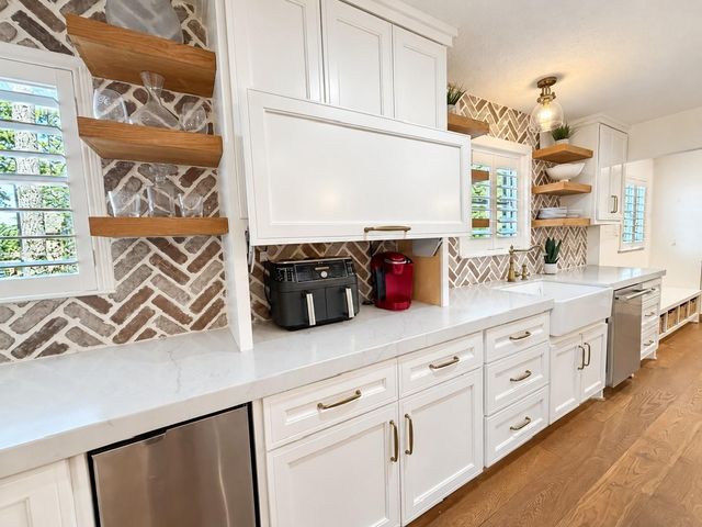 2924 Hackberry Lane, Katy, TX 77493