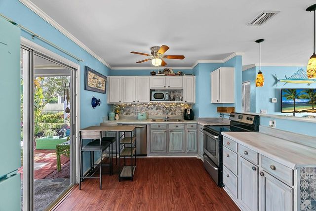 481 Warren Street, Sebastian, FL 32958