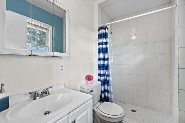 481 Warren Street, Sebastian, FL 32958