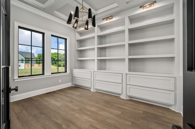 8110 Turning Point Drive, Brentwood, TN 37027